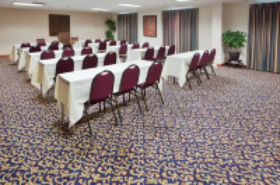 Holiday Inn Express & Suites WALTERBORO I-95 by IHG