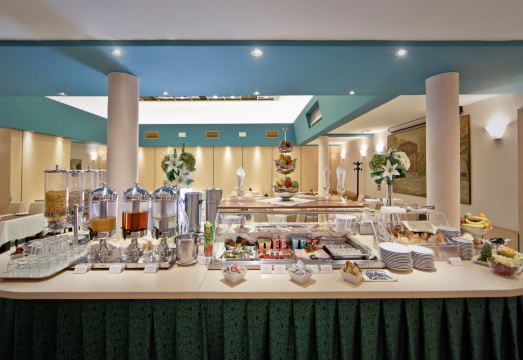 1. 호텔 센트럴 자..