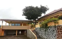 Parama Guest House Hotels near Wisata Selecta