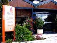 Sport Hotel Gym + Spa Hotels near Elevador da Goldra