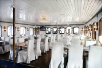 Mälardrottningen Yacht Hotel