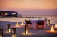 The St. Regis Maldives Vommuli Resort - Frühstück