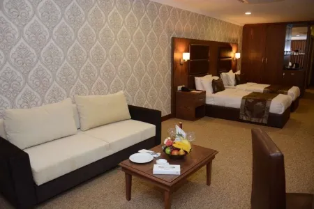 Ankawa Royal Hotel & Spa Отели рядом с достопримечательностью «Крепость "Эрбиль"»