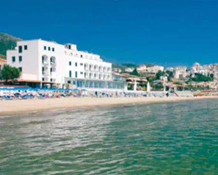 Hotel Amyclae スペルロンガのホテル