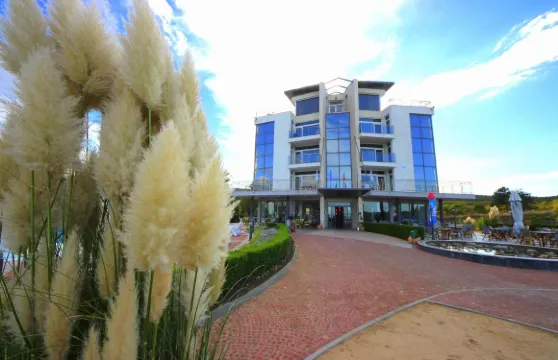 索佐波爾曼納達公寓