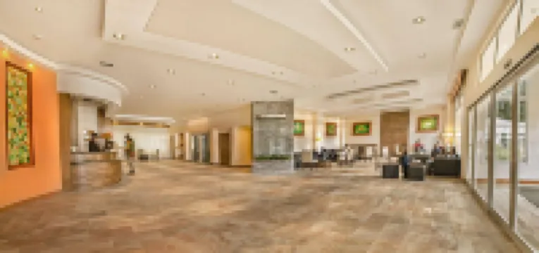 Huinid Pioneros Hotel