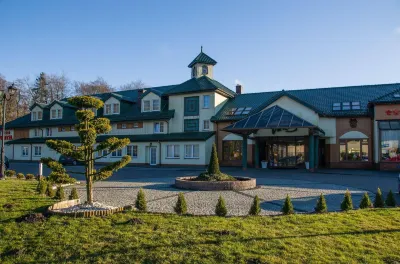 Hotel Verde Các khách sạn gần Zegar Słoneczny w Parku im. Książąt Pomorskich
