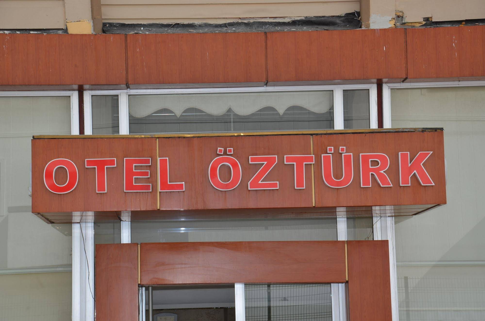 Ozturk Hotel