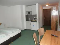 Alpine City Living by we Rent, Summercard Included
