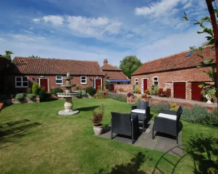 Home Farm & Lodge Hotels in Doncaster