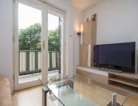 Forgotten Garden Apartments and Rooms