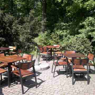 Dedek Park - Historyczny Dworek w pięknym Parku Skaryszewskim Obok Stadionu Narodowego Others
