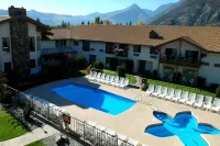 Enzian Inn - Pools