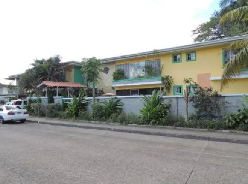 巴拿馬運河旅館民宿 鄰近馬科斯格拉伯特奧爾布魯克國際機場的酒店