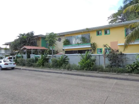 Canal Inn B&B Panama