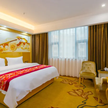Wanxiang Hotel (Qinzhou Lingshan)