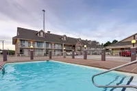 Interstate Inn Hotels in Roland