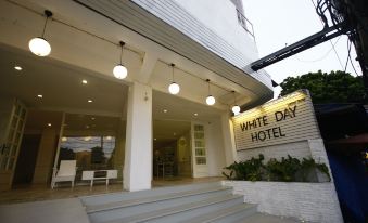 White Day Hotel Buriram