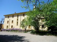 Hotel des Voyageurs Hotels in Millau