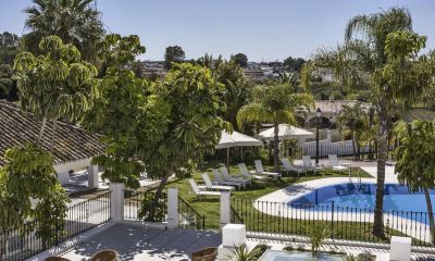 Outdoor Swimming Pool