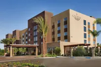 SunCoast Park Hotel Anaheim Resort, Tapestry by Hilton Hotels in Анахайм