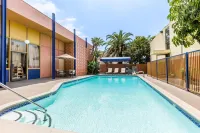 Days Inn by Wyndham Los Angeles LAX/VeniceBch/Marina DelRay Hotels in Inglewood