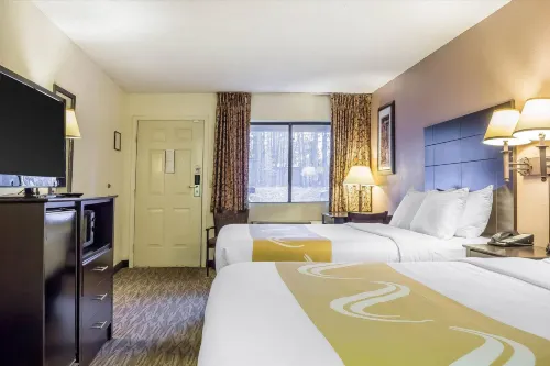 Quality Inn Pinetop Lakeside Hotels in Pinetop-Lakeside