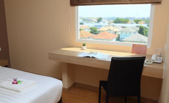 Triple Trees Hotel