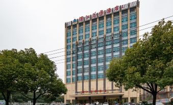 Riverside Garden Hotel