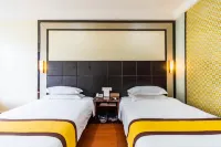 Juya Hotel Hotels in Xuwen
