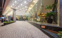 Khách sạn Mường Thanh Luxury Sông Hàn Các khách sạn ở Trung tâm thành phố Đà Nẵng