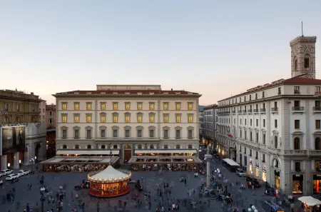 Repubblica Firenze Luxury Apartments | Una Esperienze Отели рядом с достопримечательностью «Свети Флоренция»