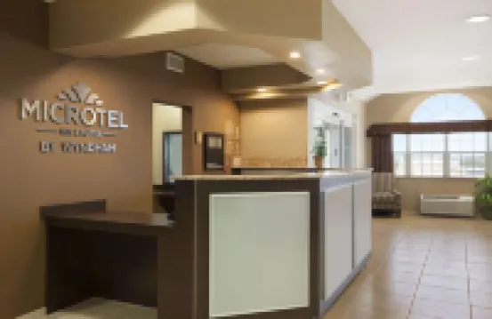 Microtel Inn & Suites by Wyndham Pleasanton