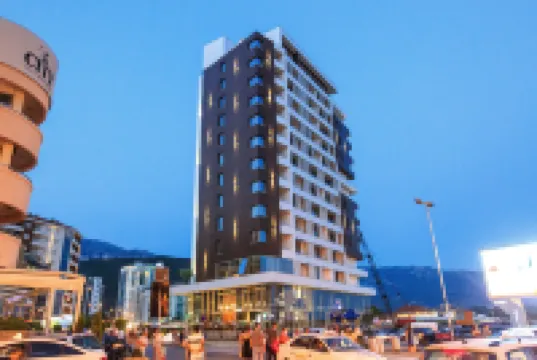 ホテル ワウ のホテル