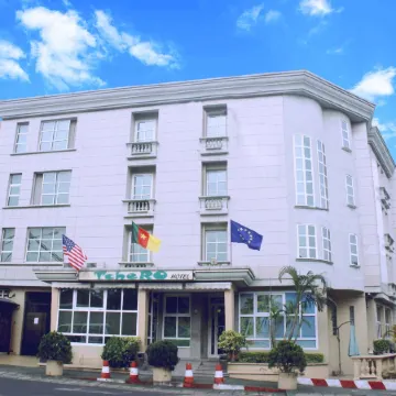 Tchero Hotel