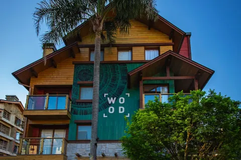 Wood Hotel