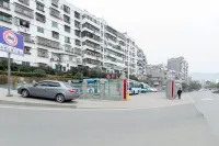 竹山賓館 - 停車場