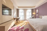 麗楓酒店（石家莊鹿泉抱犢寨北國商城店） 鄰近石家莊市動物園斑馬館的酒店