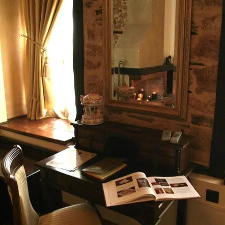 Boutique Hotel Palea Poli