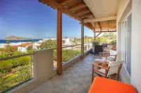 Stamatakis Boutique Studios