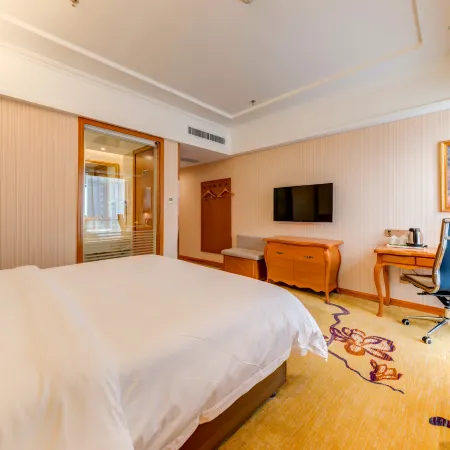 Vienna Hotel (Cangzhou XinhuaquYanBaiMall Qian Tong Park Branch)