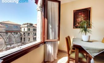 Palazzo Schiavoni Suite-Apartments