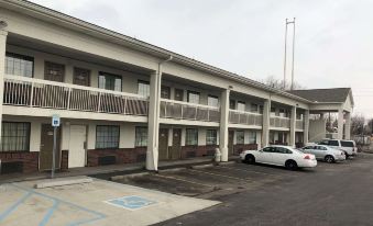 Days Inn by Wyndham Indianapolis South