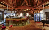 Chalet-Hotel Lodge - Swiss-Chalet Merlischachen Hotels in Root