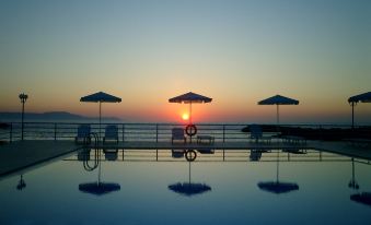 Nanakis Beach Luxury Apartments