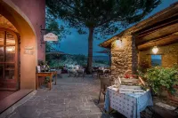 Salvadonica - Borgo del Chianti Hotel di San Casciano in Val di Pesa