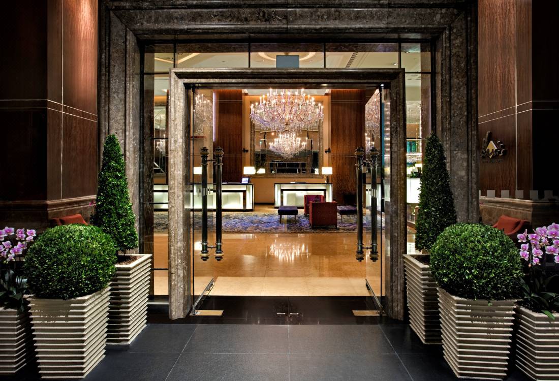 Holiday Inn Singapore Orchard City Centre Singapore Updated 22 Room Price Reviews Deals Trip Com