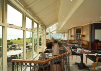 Golf View Hotel & Spa Ξενοδοχεία στην πόλη Nairn