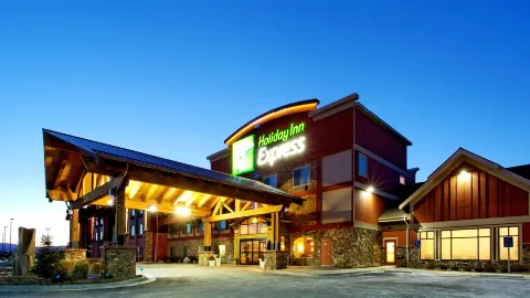 Holiday Inn Express & Suites KALISPELL by IHG in Kalispell