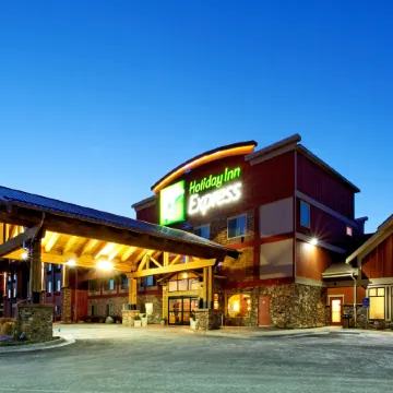 Holiday Inn Express & Suites KALISPELL by IHG